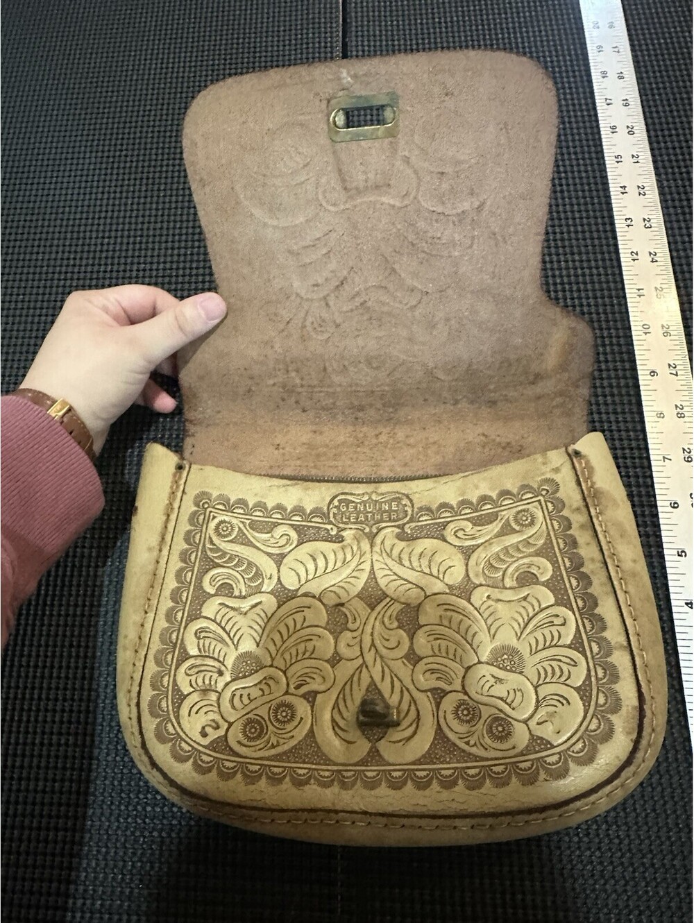 Vintage Tooled Leather Western Clutch Purse Floral Horseshoe Boho Bag - Picture 3 of 8